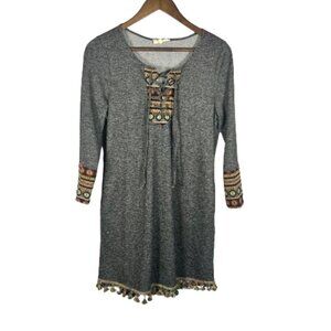 Entro‎ Womens Shift Dress Size Small Gray Southwestern Aztec Print Fringe Hem